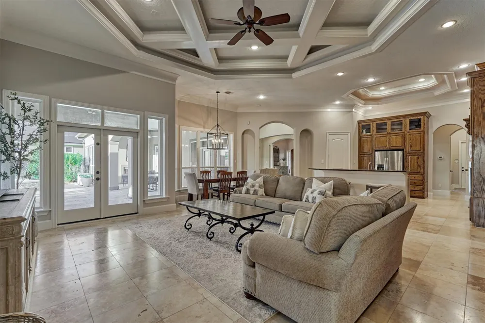 18823 Quiet Water Way Montgomery, TX 77356