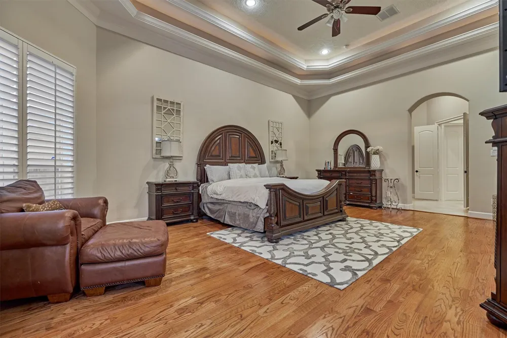 18823 Quiet Water Way Montgomery, TX 77356