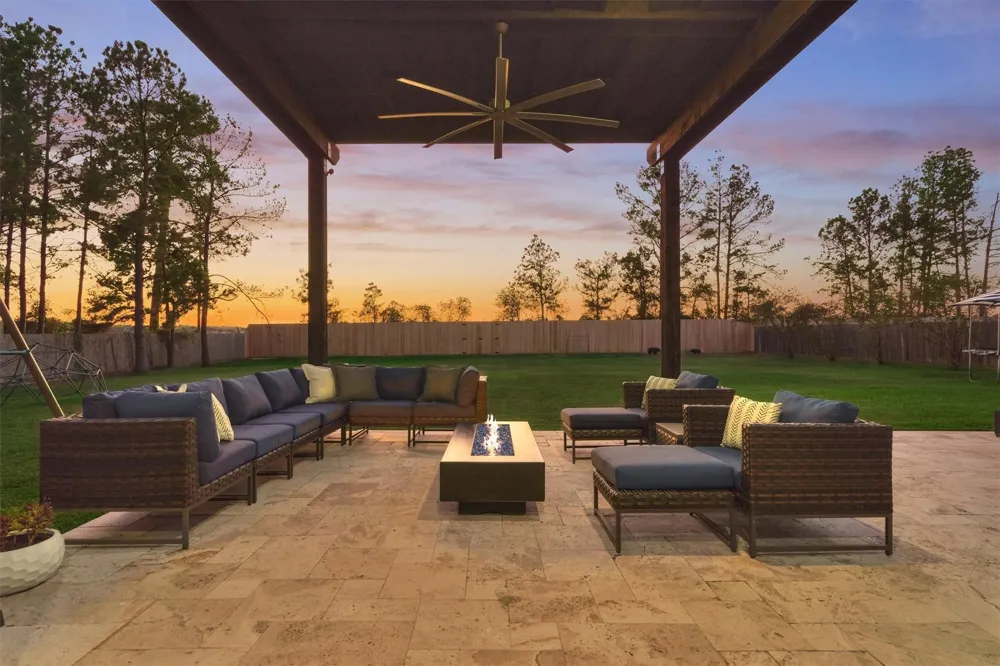 18823 Quiet Water Way Montgomery, TX 77356