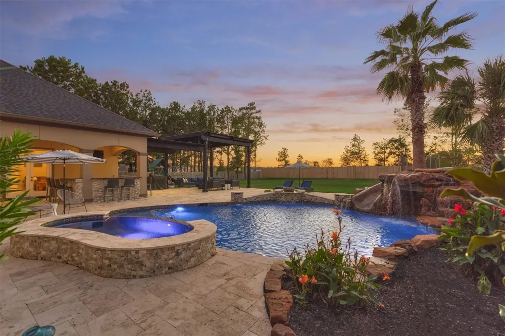 18823 Quiet Water Way Montgomery, TX 77356