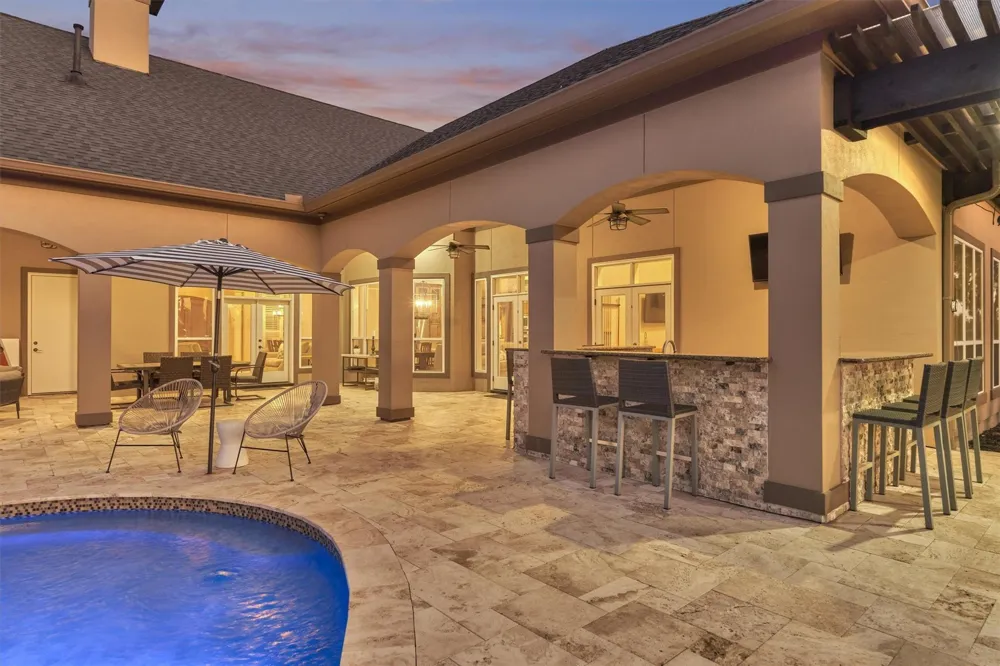18823 Quiet Water Way Montgomery, TX 77356