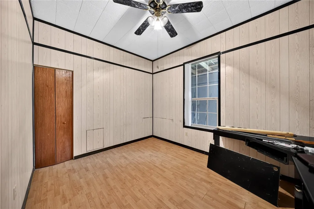 110 National Forest Road Cleveland, TX 77328