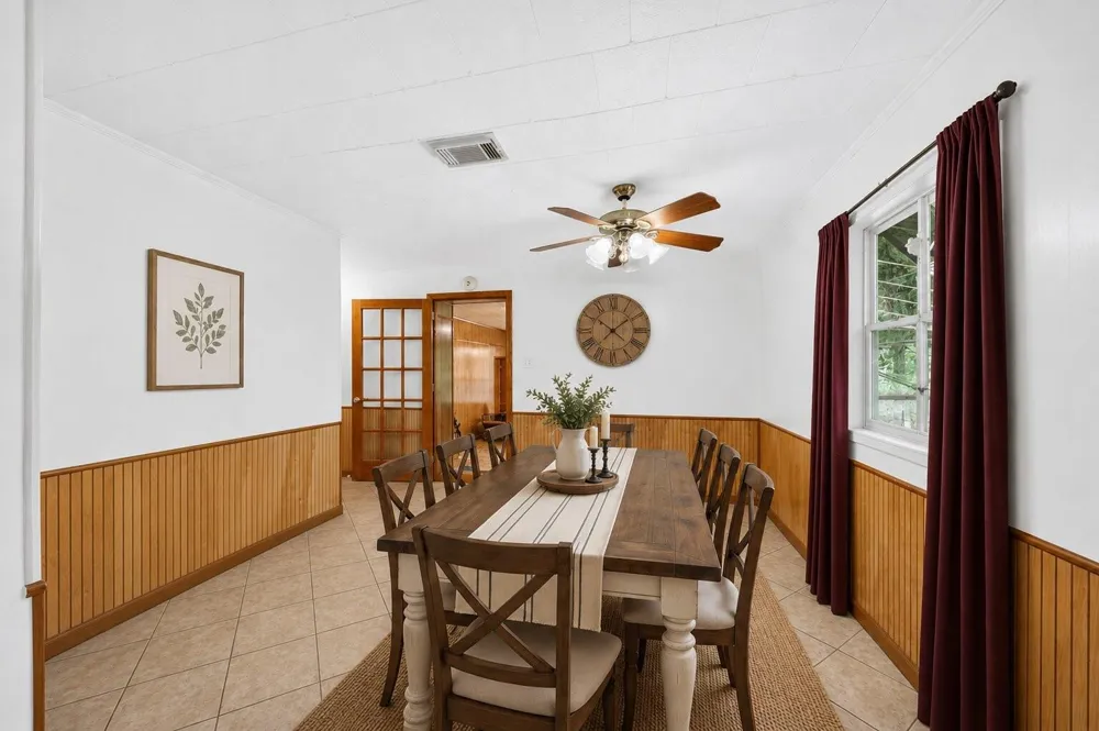 110 National Forest Road Cleveland, TX 77328
