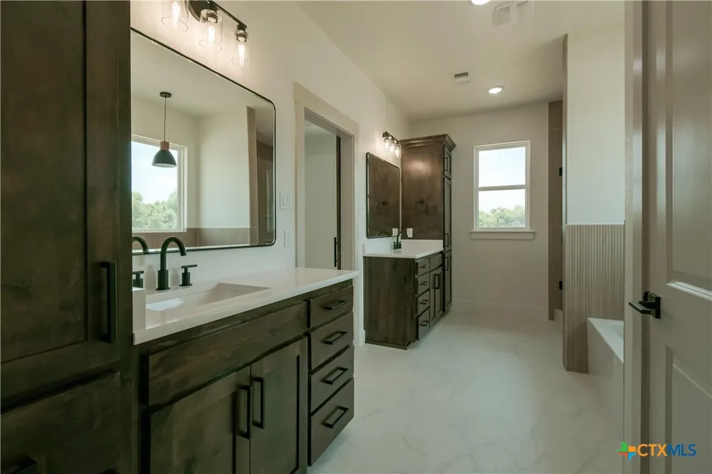 7889 Pecan Road Troy, TX 76579