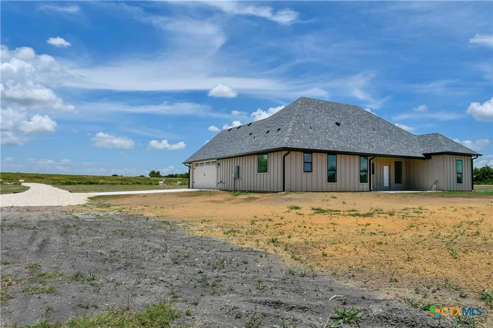 7889 Pecan Road Troy, TX 76579