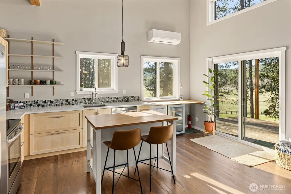 5910 Teanaway Road Cle Elum, WA 98922