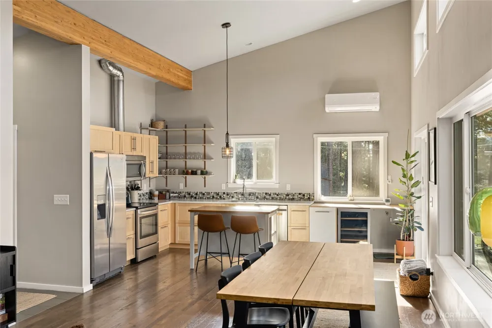 5910 Teanaway Road Cle Elum, WA 98922