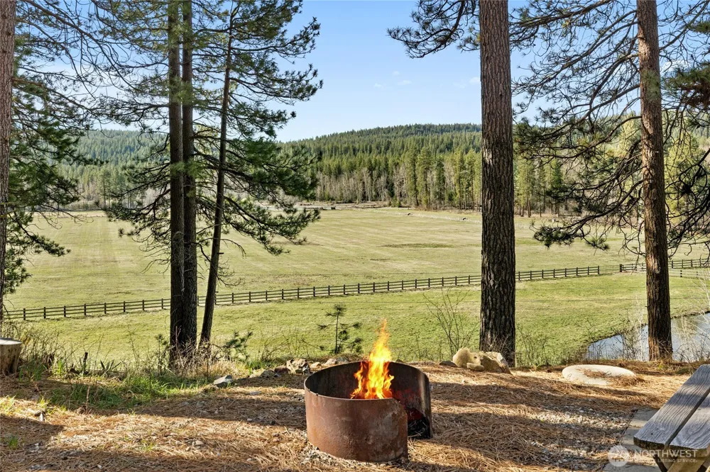 5910 Teanaway Road Cle Elum, WA 98922