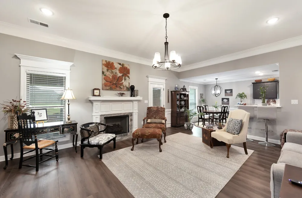102 Gatewick Dr Jackson, TN 38305