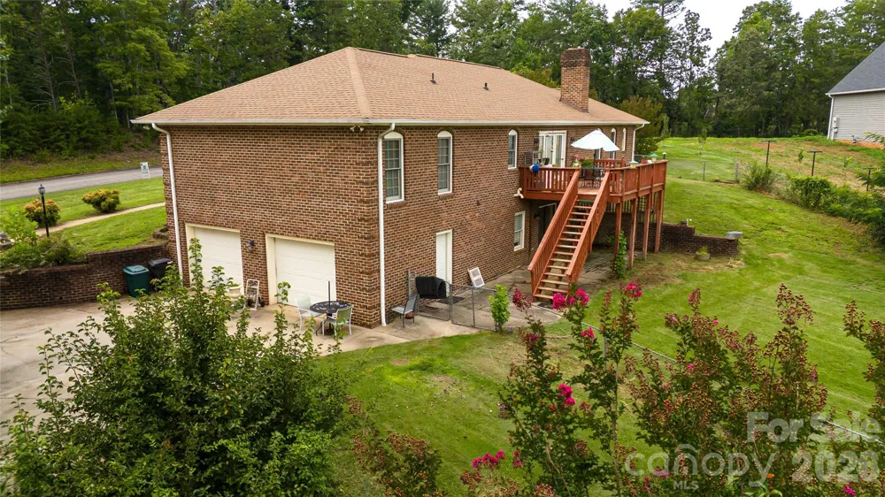 100 Oakridge Drive Morganton, NC 28655