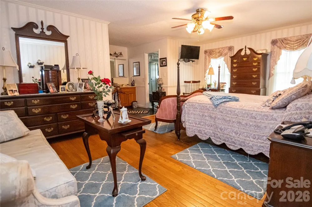 100 Oakridge Drive Morganton, NC 28655