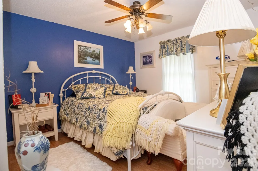 100 Oakridge Drive Morganton, NC 28655
