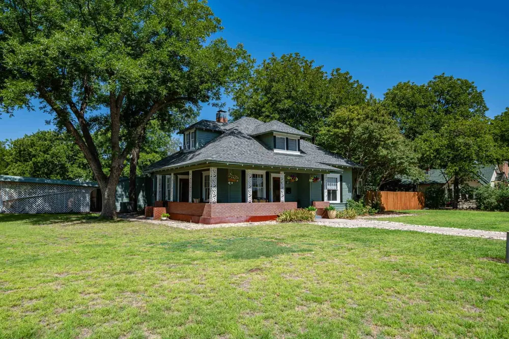 401 Avenue H Haskell, TX 79521