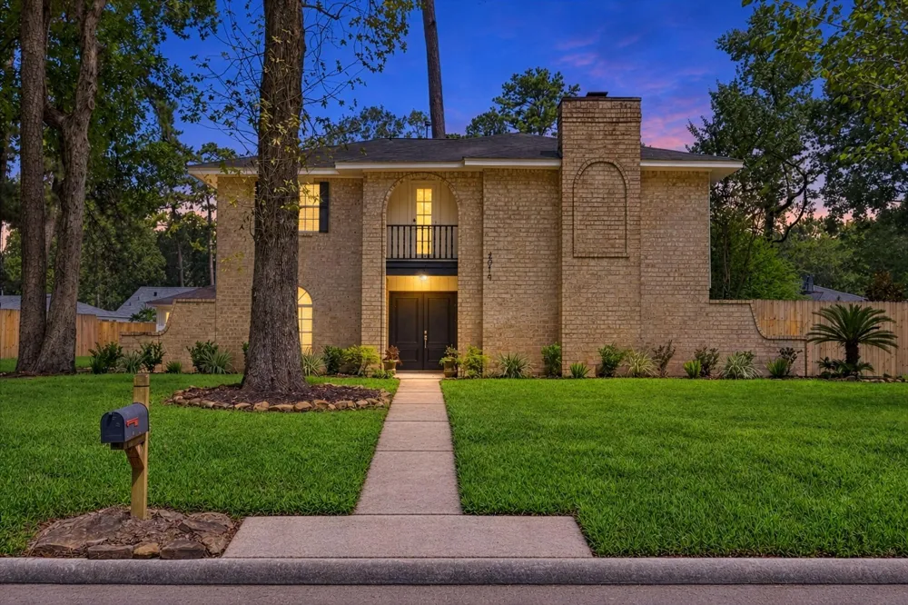 2019 Thousand Pines Drive Kingwood, TX 77339