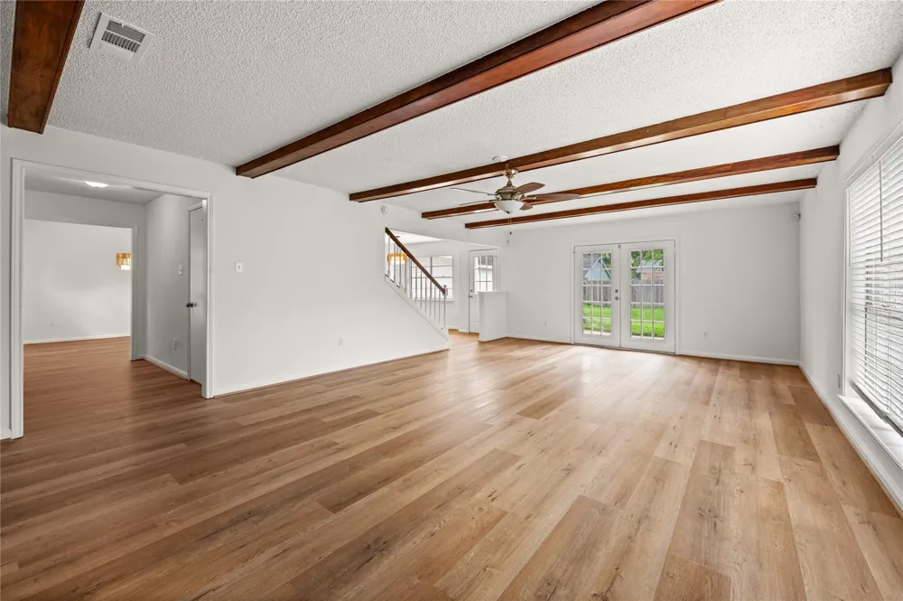 2019 Thousand Pines Drive Kingwood, TX 77339
