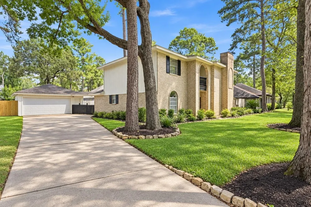 2019 Thousand Pines Drive Kingwood, TX 77339