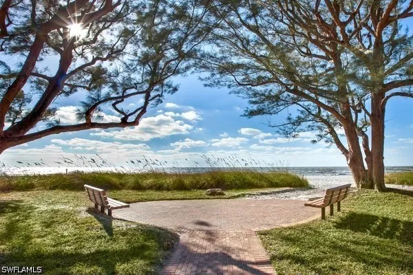 Crossfield Circle #92 Naples, FL 34104