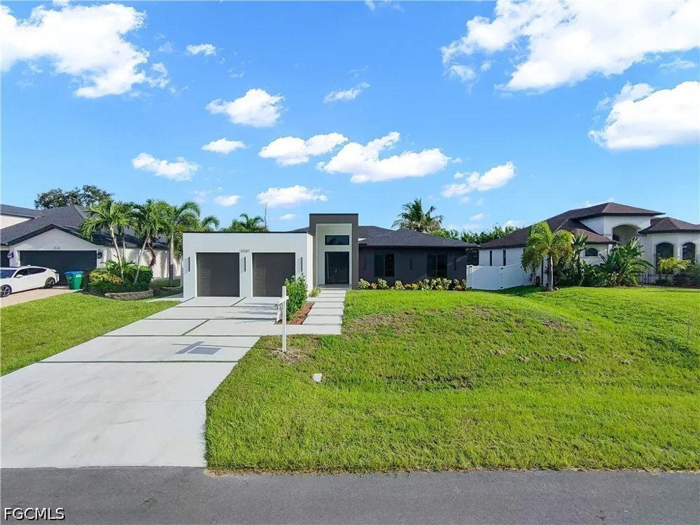 SW Embers Terrace Cape Coral, FL 33991