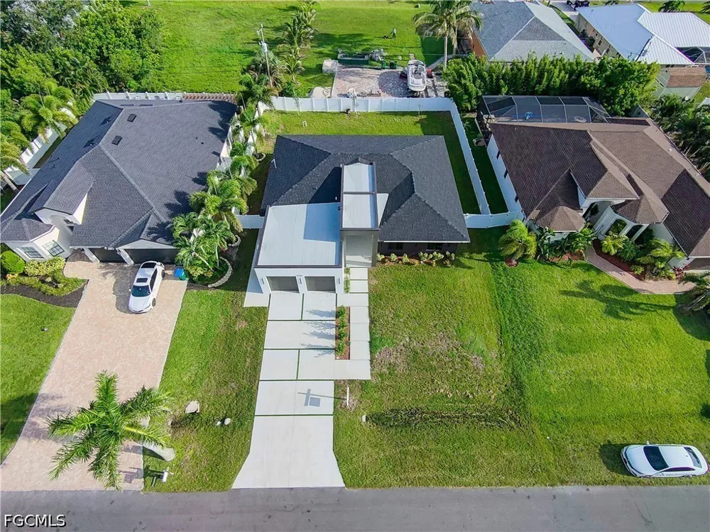 SW Embers Terrace Cape Coral, FL 33991