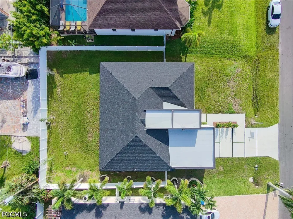 SW Embers Terrace Cape Coral, FL 33991