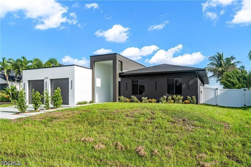 SW Embers Terrace Cape Coral, FL 33991