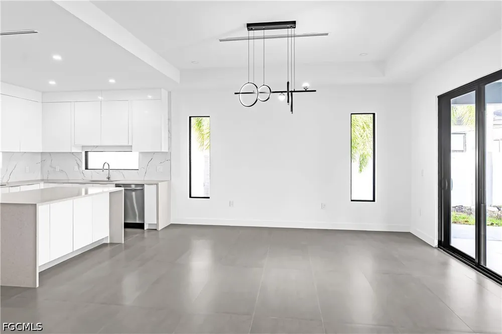 SW Embers Terrace Cape Coral, FL 33991