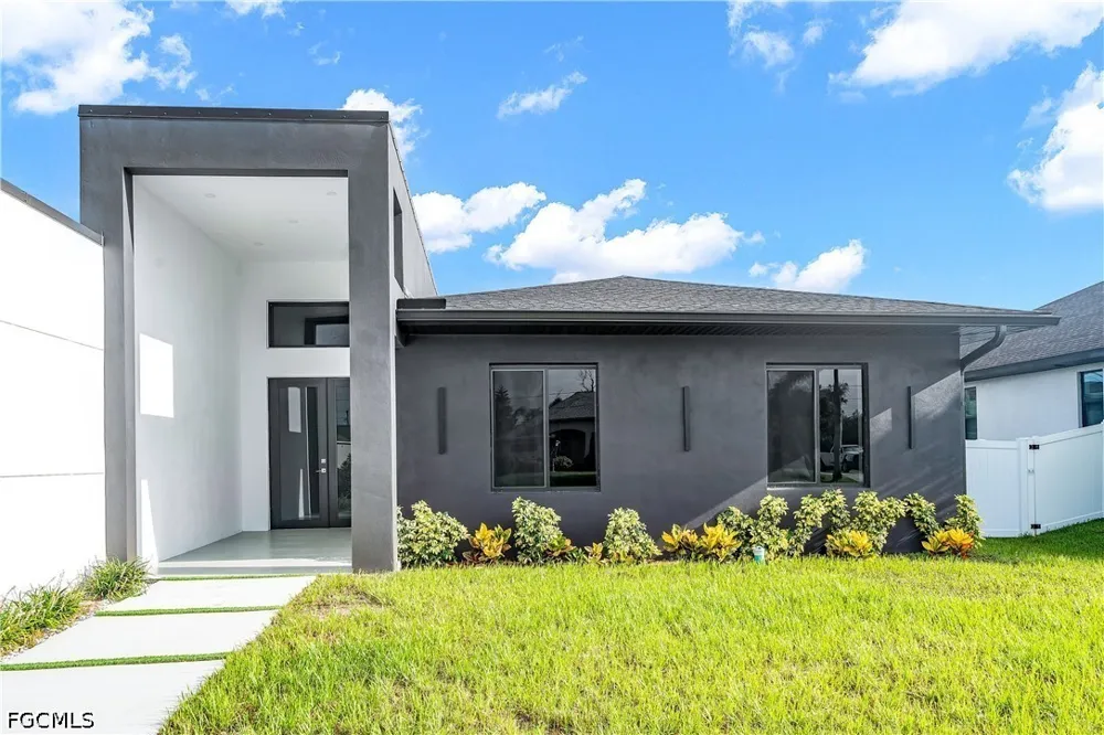 SW Embers Terrace Cape Coral, FL 33991