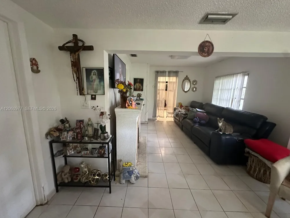 3348 NW 9th Ave Miami, FL 33127