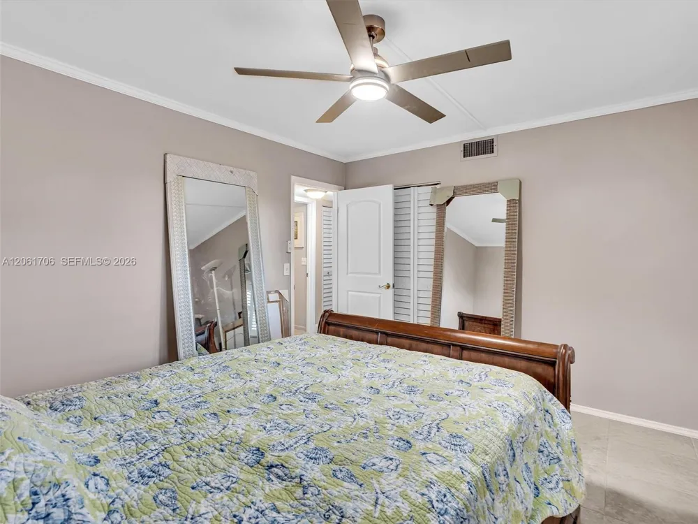 201 SE 11th Ter #303 Dania Beach, FL 33004