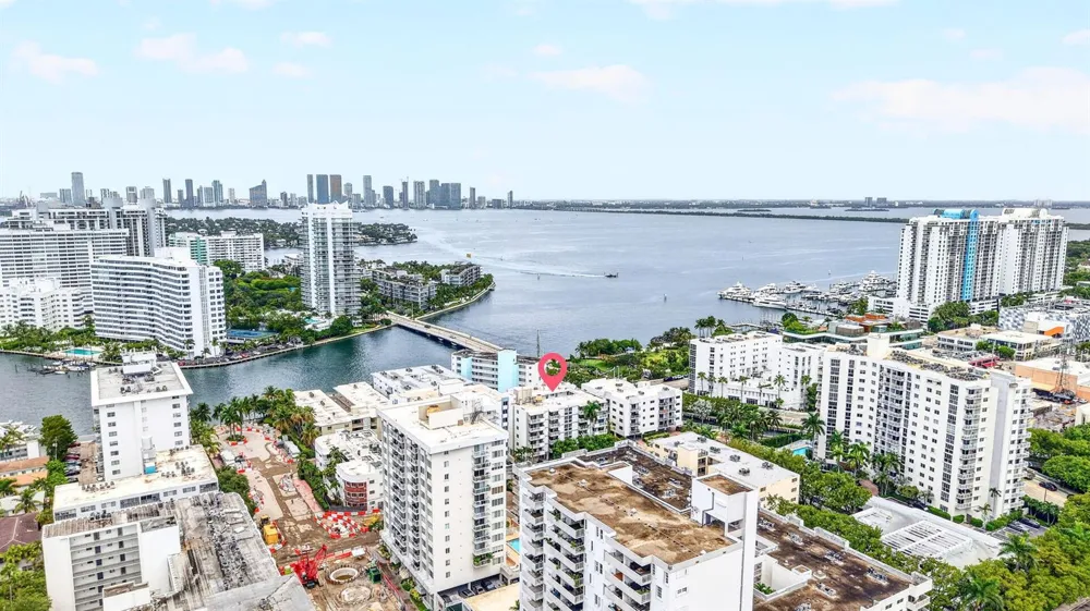 1670 Bay Road #3F Miami Beach, FL 33139