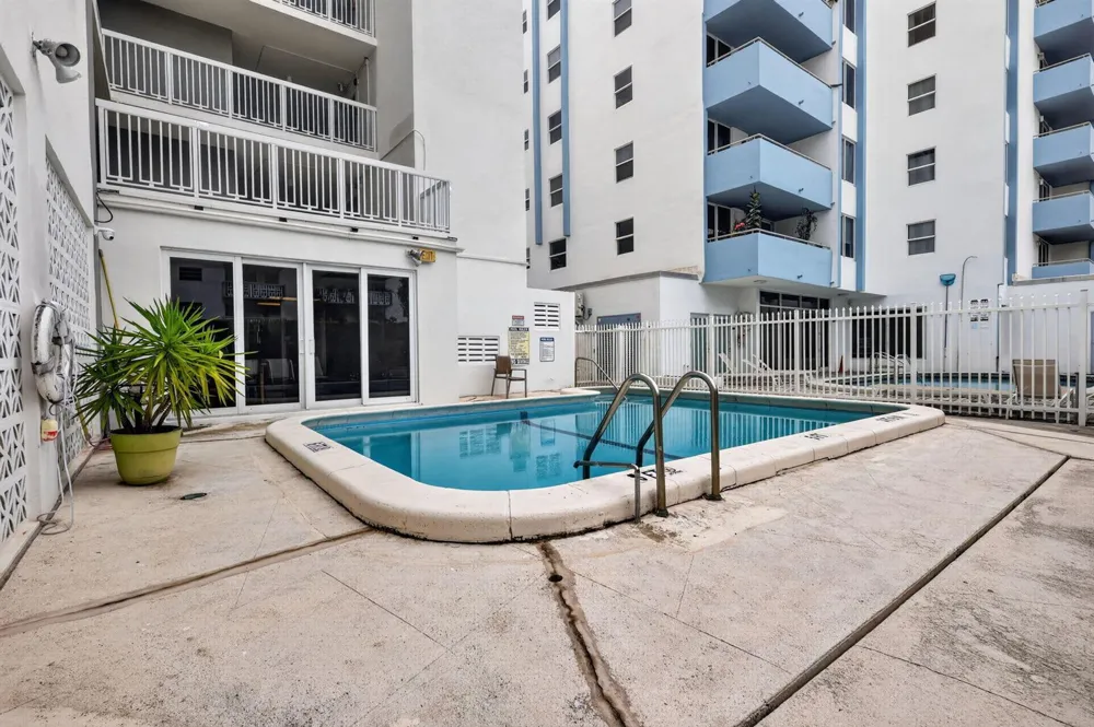 1670 Bay Road #3F Miami Beach, FL 33139