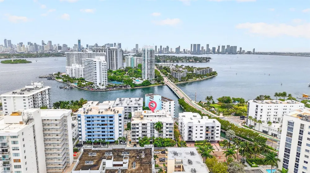 1670 Bay Road #3F Miami Beach, FL 33139
