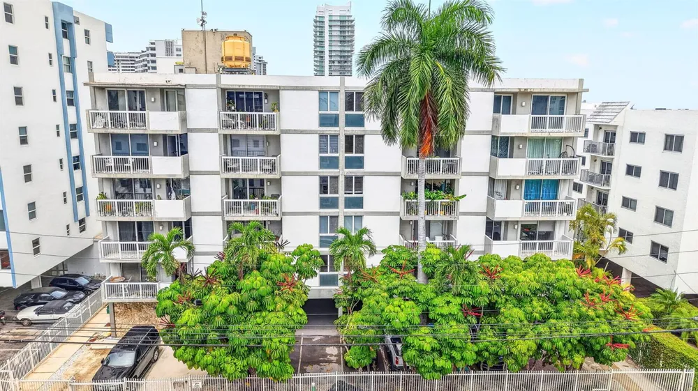 1670 Bay Road #3F Miami Beach, FL 33139