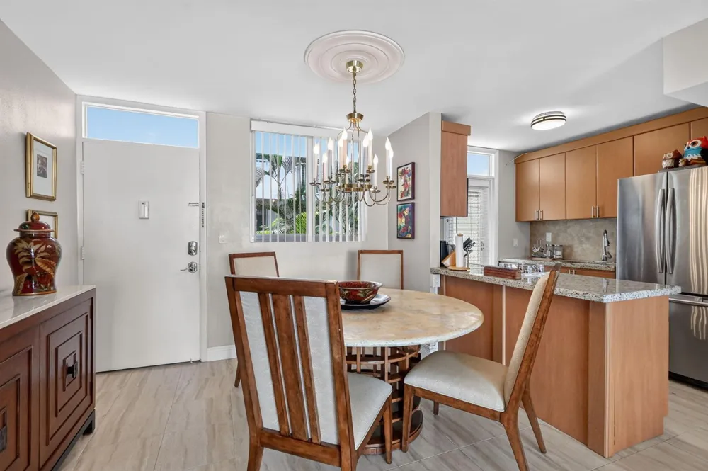 1670 Bay Road #3F Miami Beach, FL 33139