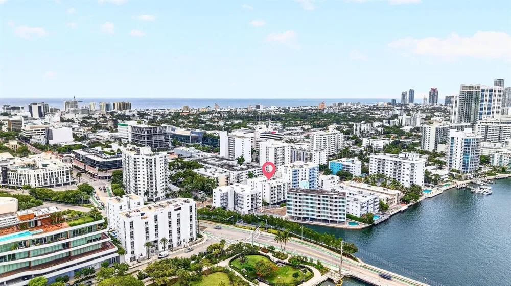 1670 Bay Road #3F Miami Beach, FL 33139
