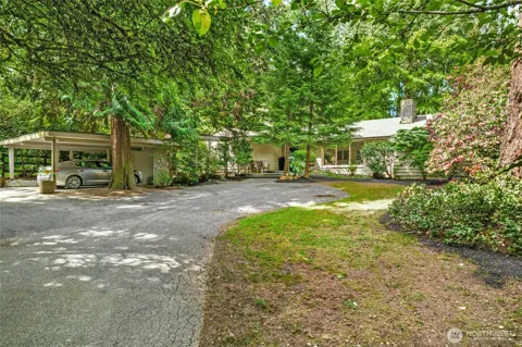 3419 Evergreen Point Road