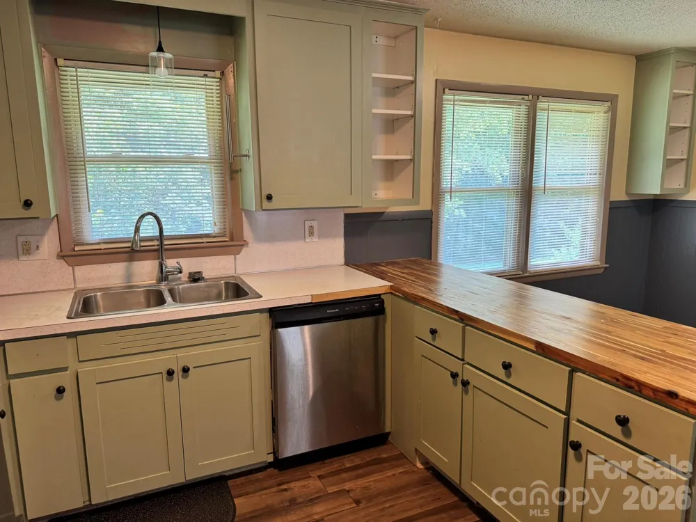 85 Meadowcreek Loop Stony Point, NC 28678