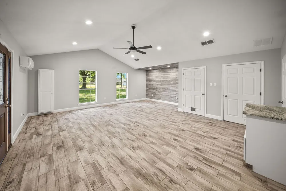 510 Oklahoma Street Van, TX 75790
