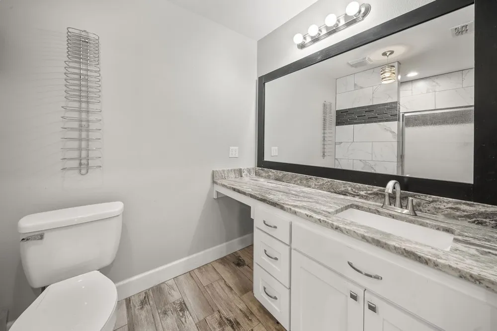 510 Oklahoma Street Van, TX 75790
