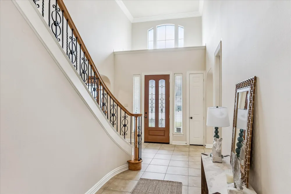 2210 Bywater Drive Houston, TX 77077