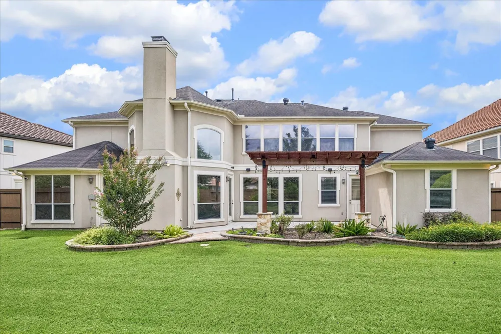 2210 Bywater Drive Houston, TX 77077