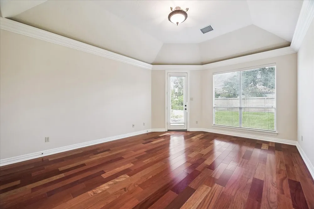 2210 Bywater Drive Houston, TX 77077