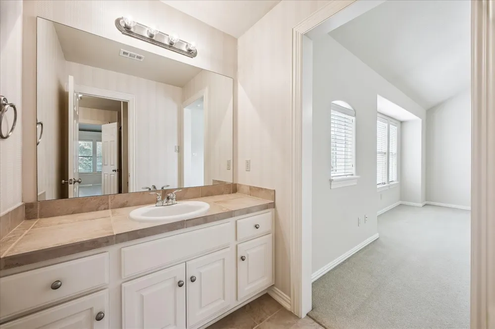 2210 Bywater Drive Houston, TX 77077