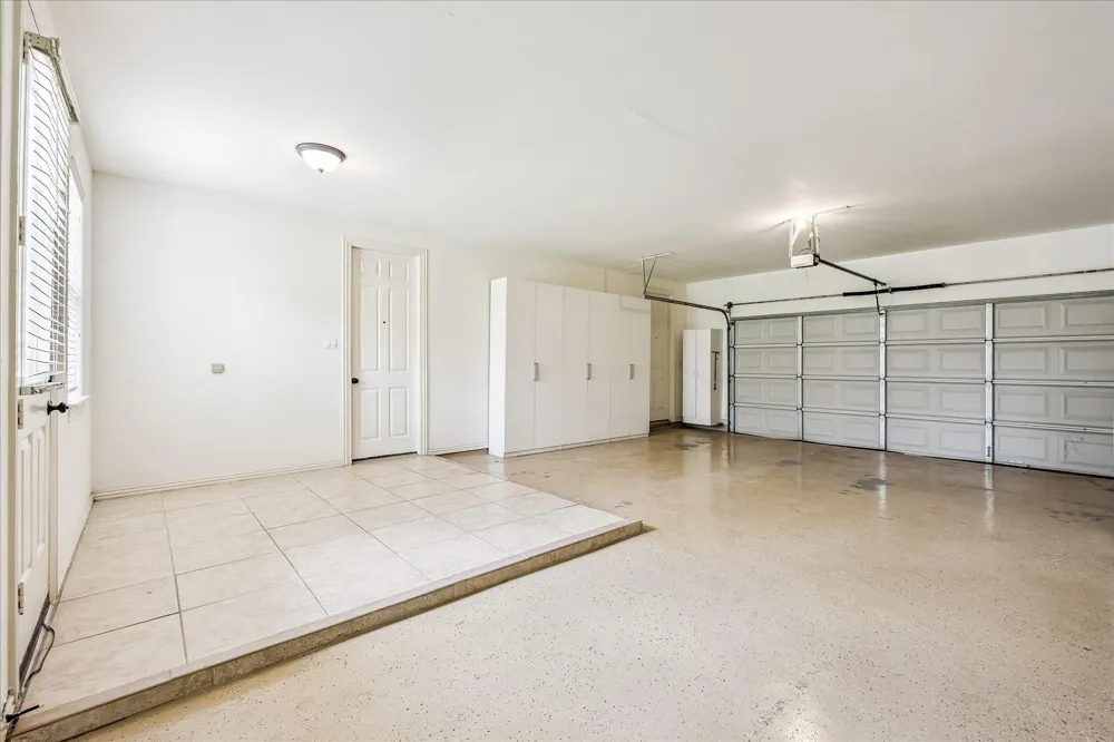 2210 Bywater Drive Houston, TX 77077