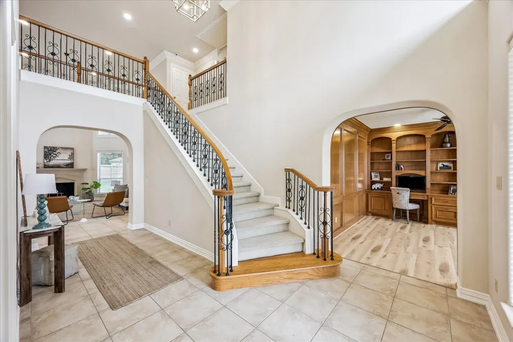 2210 Bywater Drive Houston, TX 77077