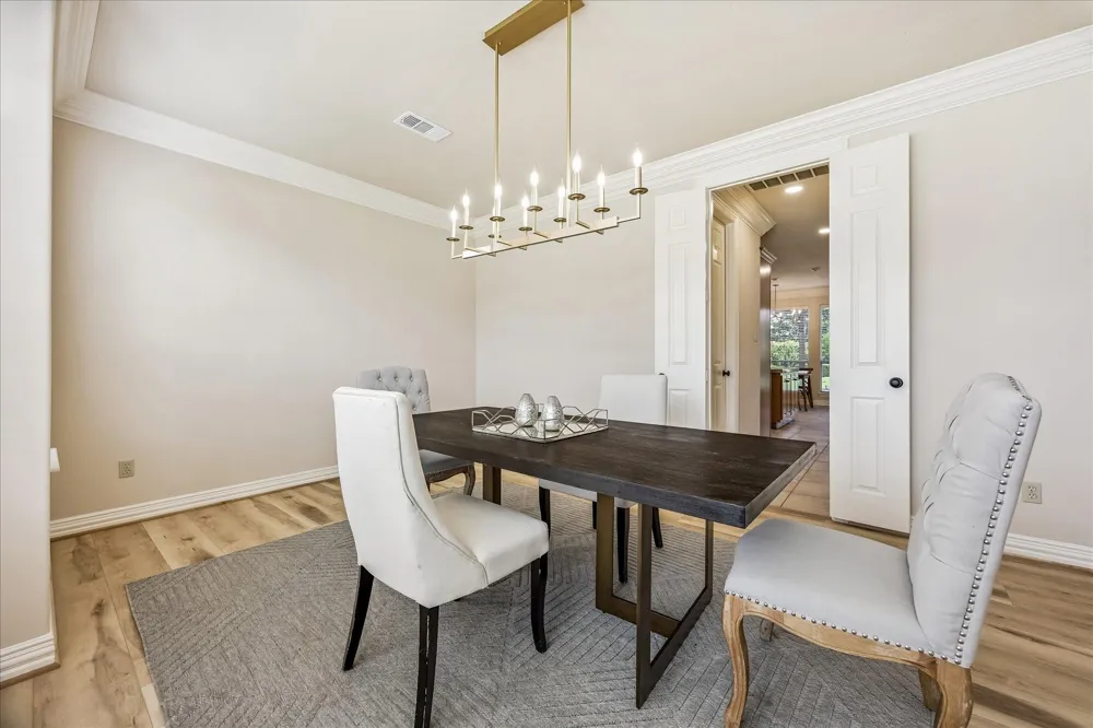 2210 Bywater Drive Houston, TX 77077