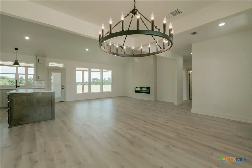 7901 pecan Road Troy, TX 76579