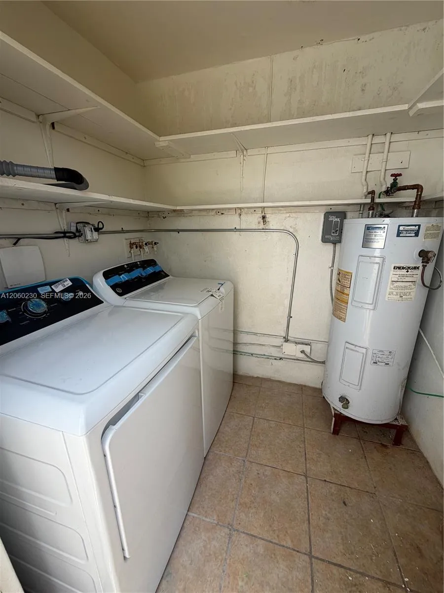 5171 SW 6th St Miami, FL 33134
