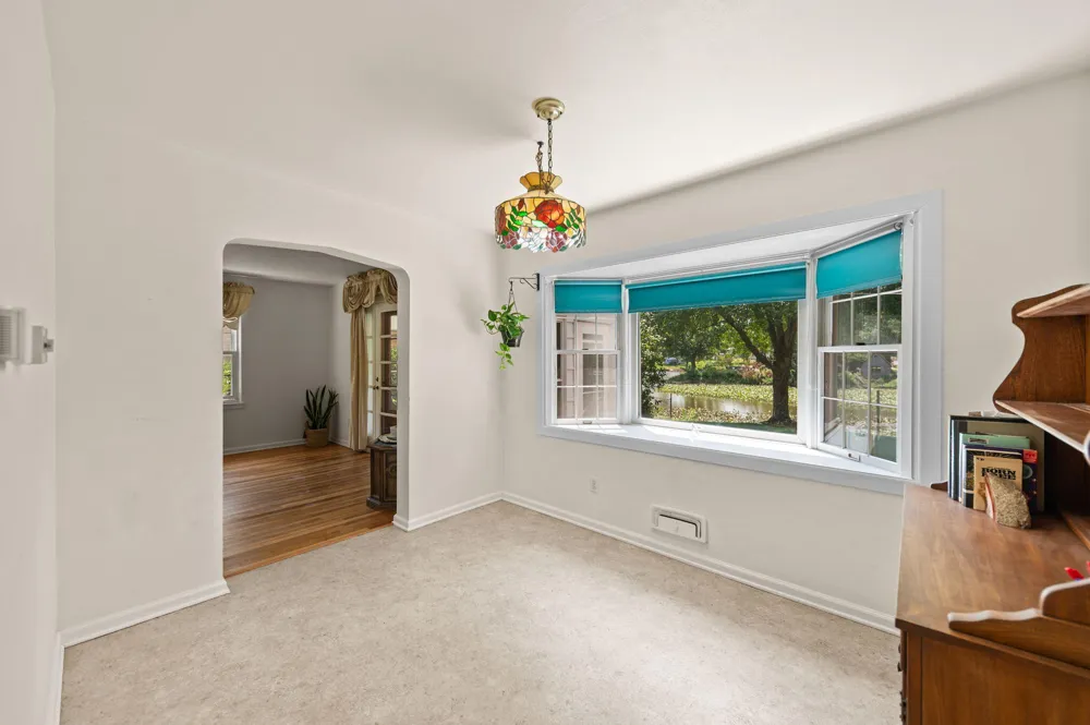 139 Beverly Boulevard Hobart, IN 46342