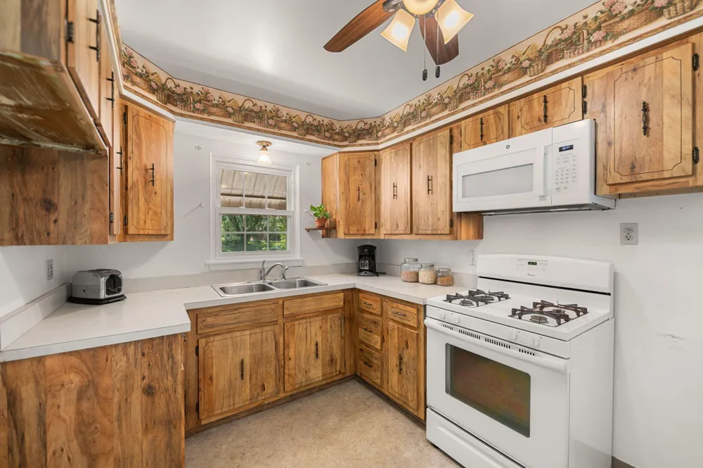 139 Beverly Boulevard Hobart, IN 46342